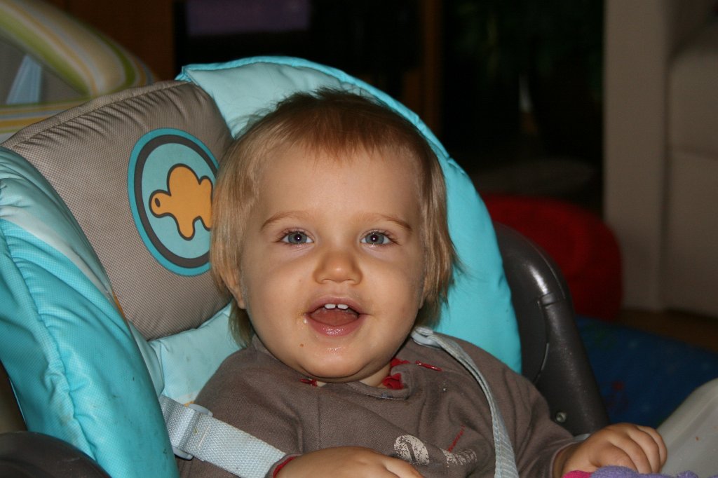 IMG_5032.JPG - Szczęśliwe dziecko po zupie!