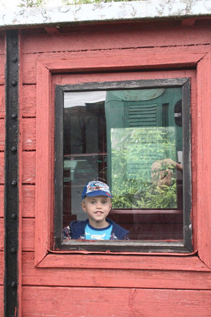 IMG_8289.JPG - Wojteńka z Okienka . . . wąskotorówki