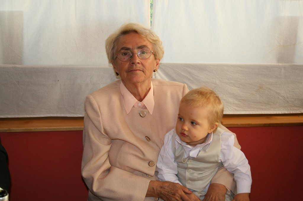 IMG_4748.JPG - A druga babcia poważna?