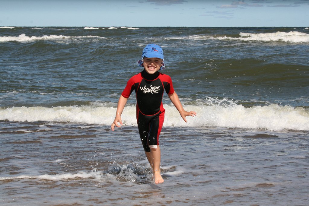 IMG_6988.JPG - Chłopak na fali