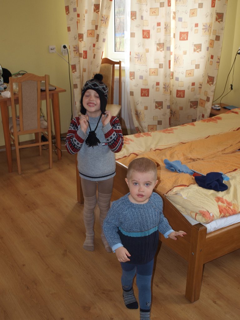 2014-02-25_P2258603.jpg - Jaką mam ładną czapkę!