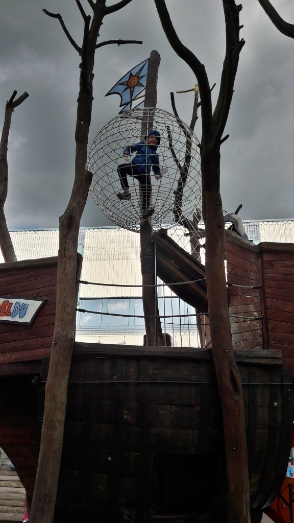 20170617_190028_Richtone(HDR).jpg - Ahoj szczury lądowe! (Chemnitz)